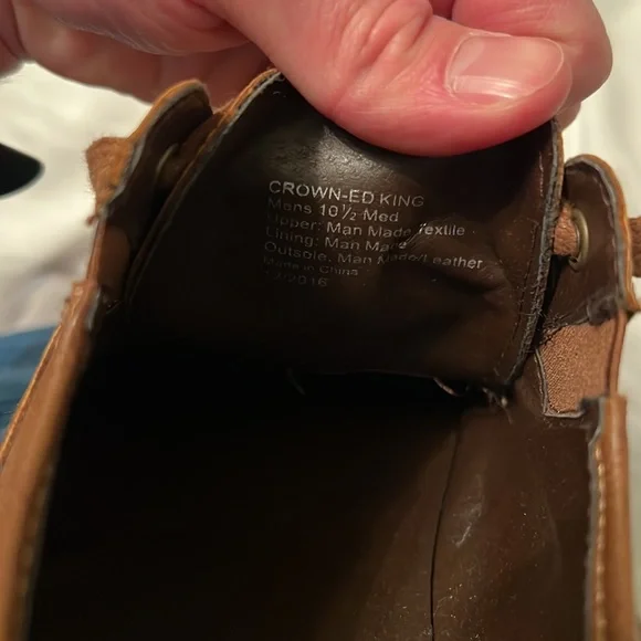 Kenneth Cole, men’s size 10.5 - Picture 5 of 6